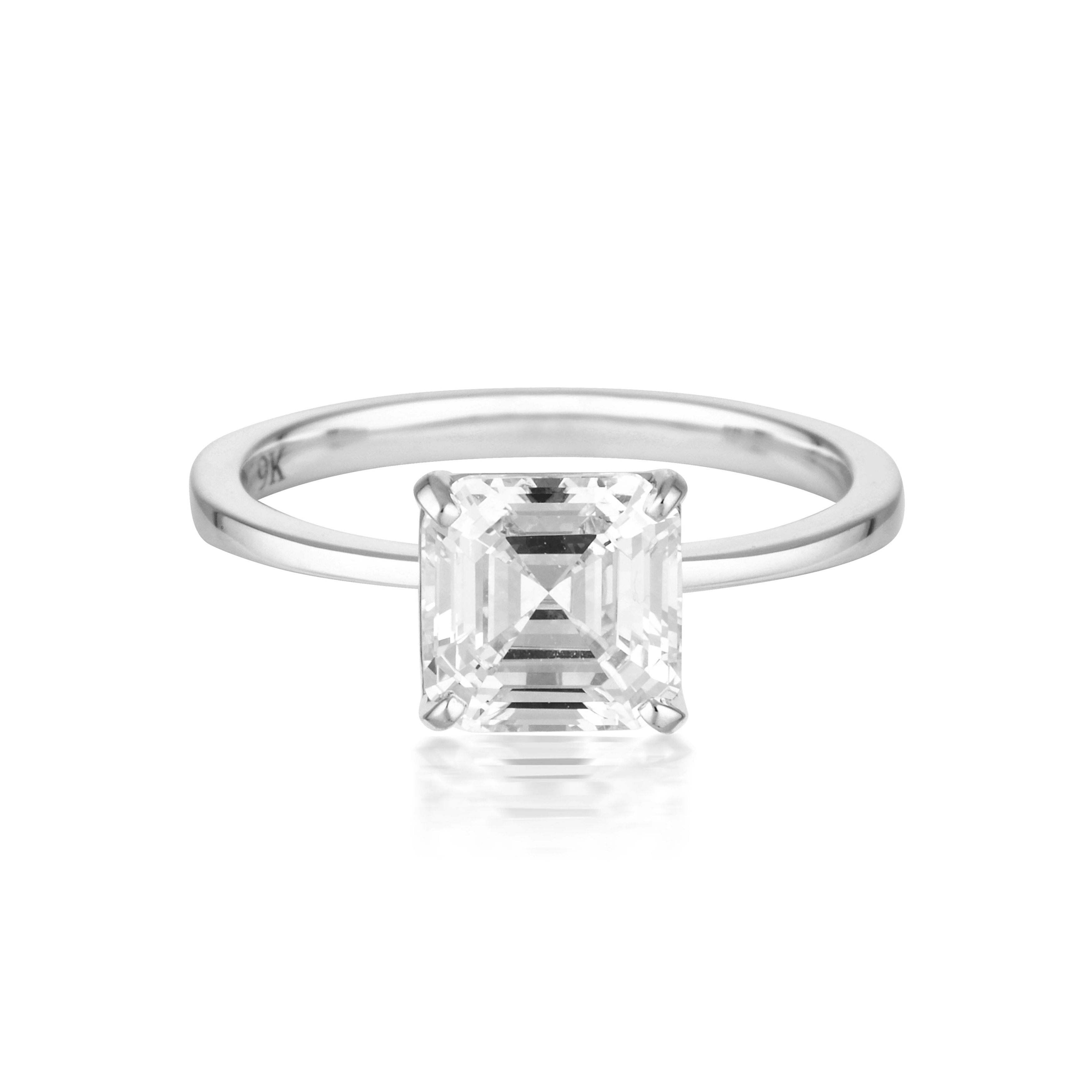 Georgini Emerald Cut Solitaire 1.50ct in 9ct Moissanite Engagement Ring